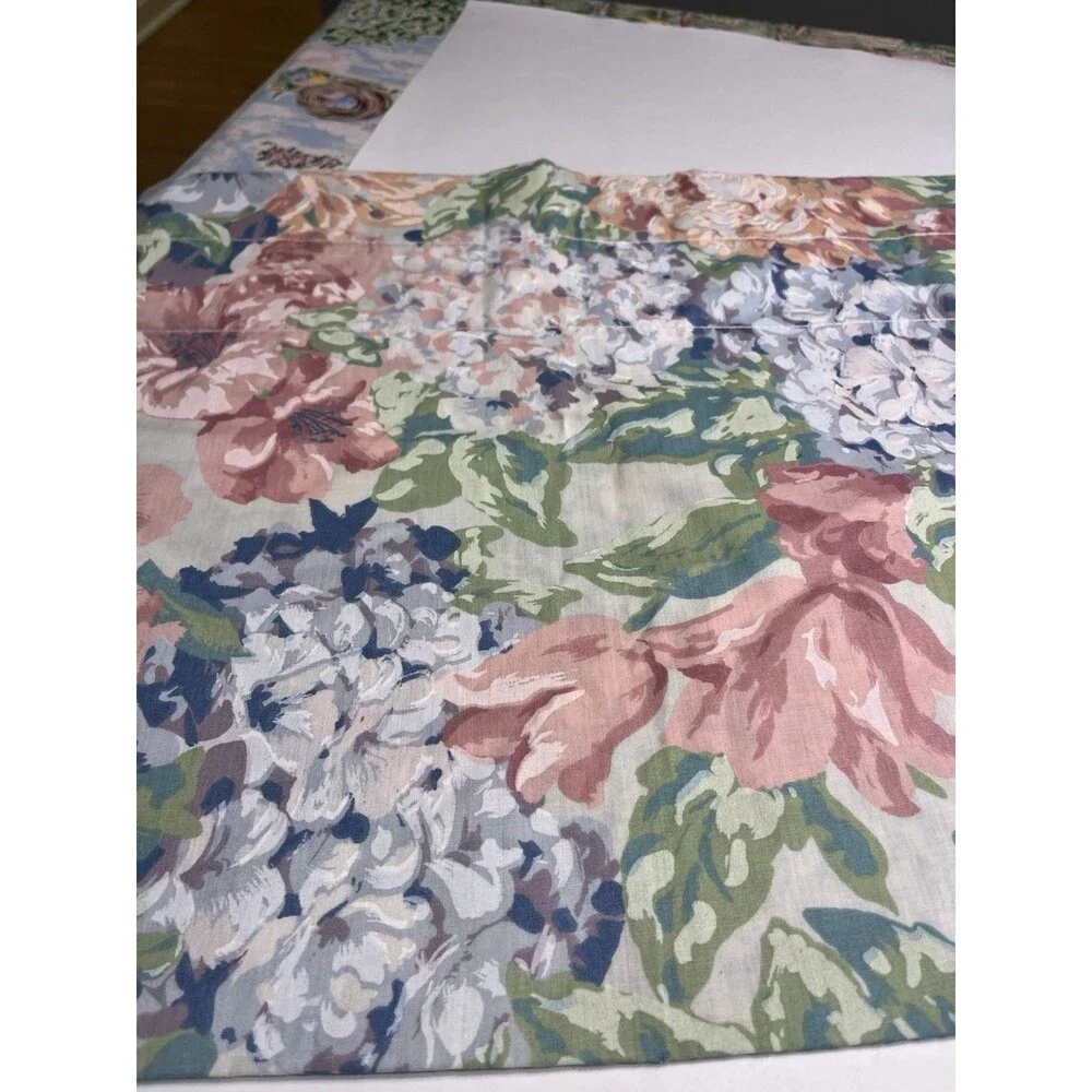 Vtg Croscill Hydrangea Floral Window Valance 84x18” - USA